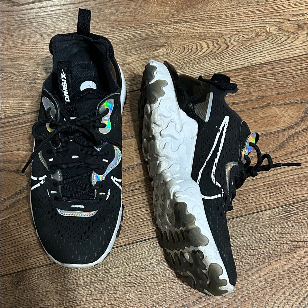 Nike Black and Silver Women's Shoes